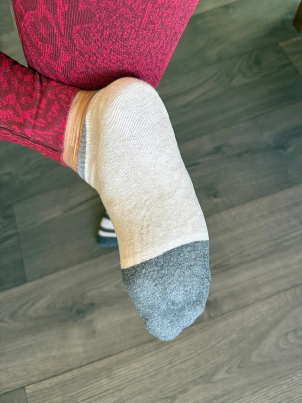 Athleisure Comfy Mismatched Ankle Socks Stripes Gray White Pink Gym